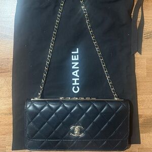 CHANEL Black Evening Clutch with Gold Chain